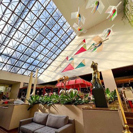 Castro'S Park Hotel Goiânia Zewnętrze zdjęcie