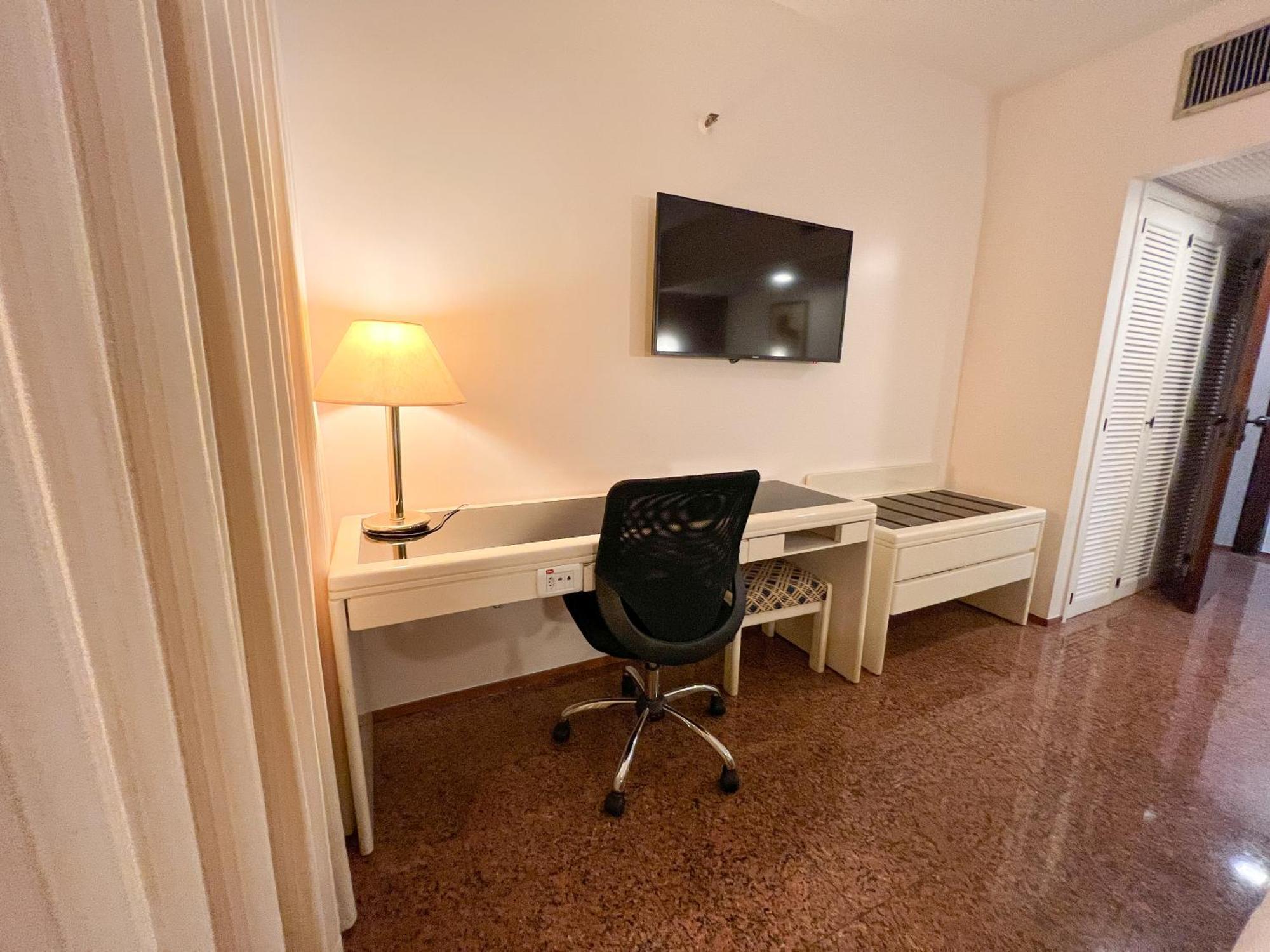 Castro'S Park Hotel Goiânia Zewnętrze zdjęcie